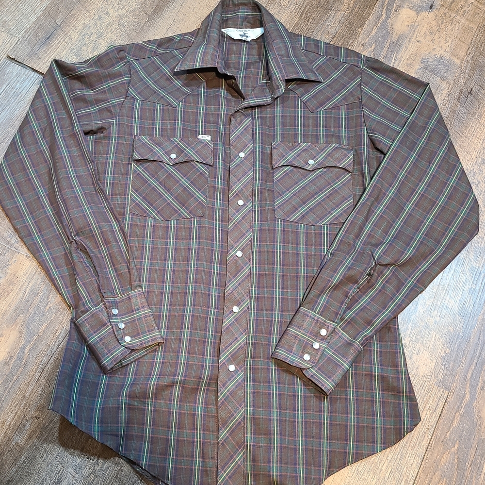 Chute #1 Brown pearl snap long sleeve button up plaid shirt western cowboy